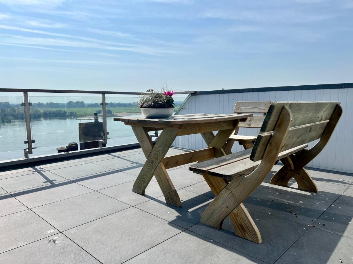 Panorama - Exklusives Apartment An Der Promenade Mit Dachterrasse & Rheinblick Emmerich Buitenkant foto