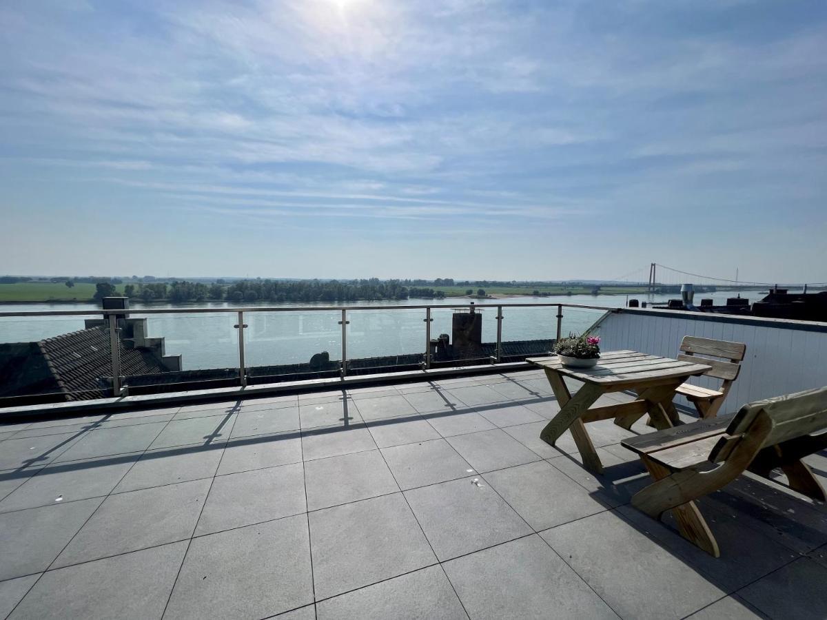 Panorama - Exklusives Apartment An Der Promenade Mit Dachterrasse & Rheinblick Emmerich Buitenkant foto